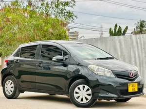 Toyota Vitz 2011