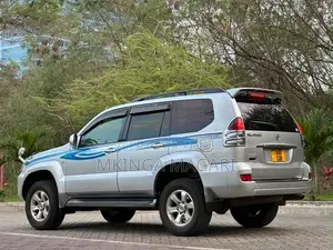Toyota Land Cruiser Prado 2006 Silver