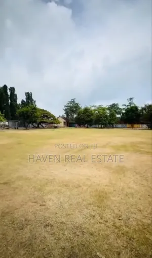 Shule Inauzwa Mbezi Beach