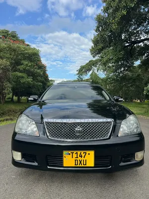 Toyota Crown 2006 Black