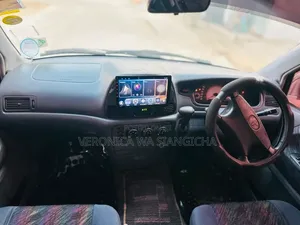 Toyota Noah 2001