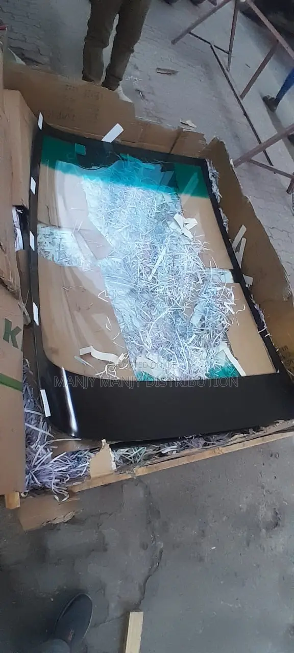 Vioo Vya Mabasi Na Malorry