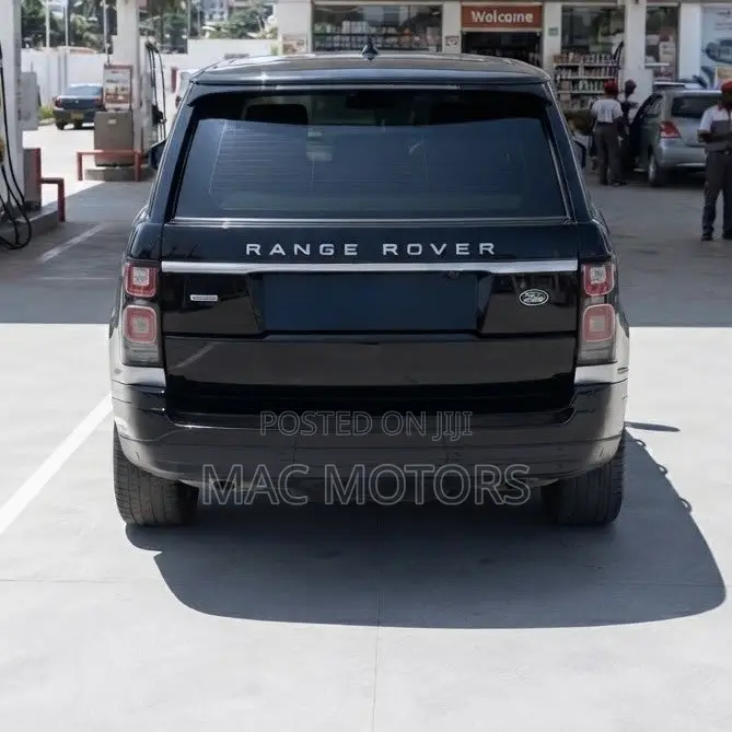 Land Rover Range Rover Vogue 2014 Black