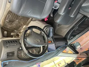 Toyota Alphard 2004 Silver