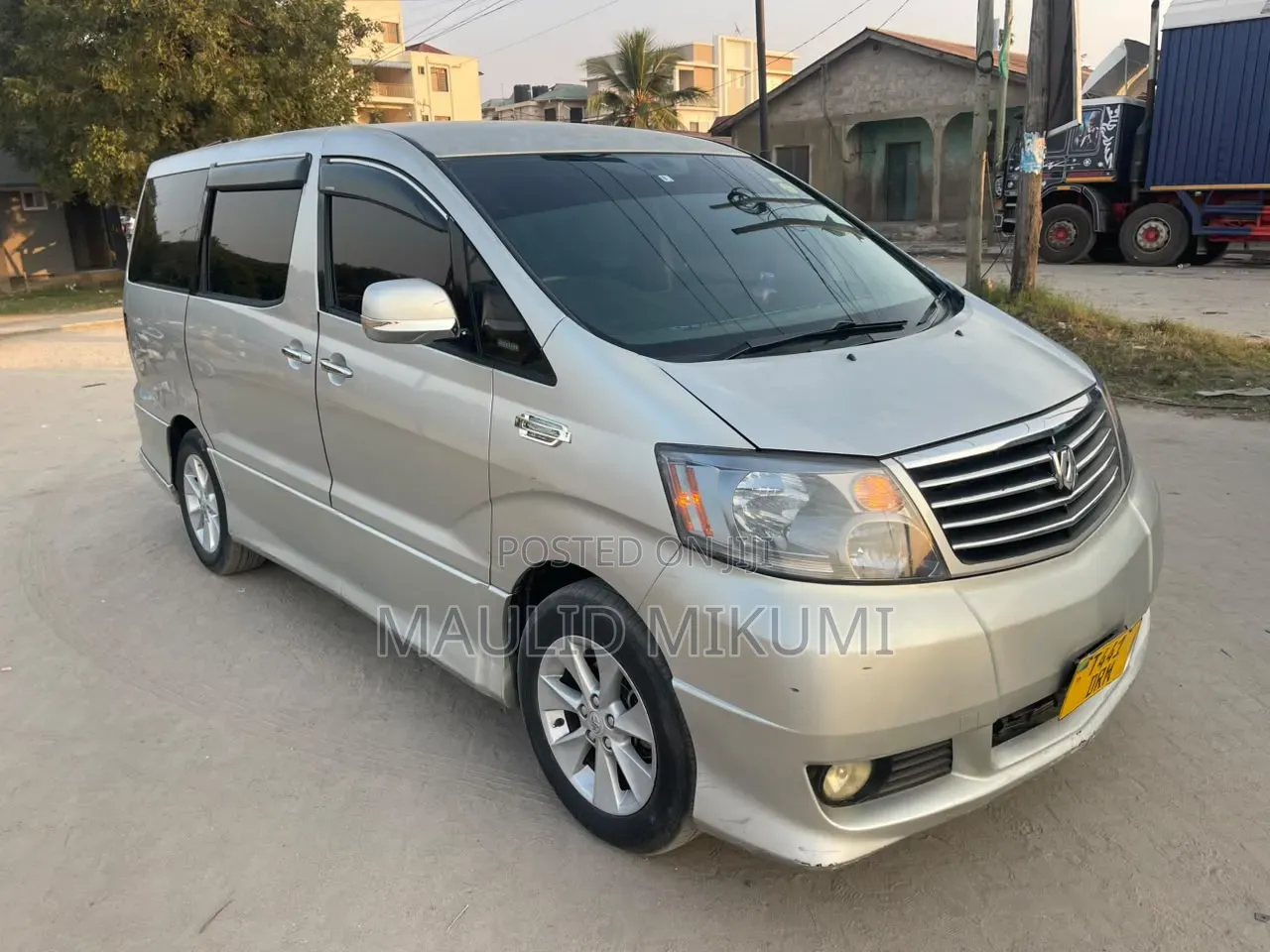 Toyota Alphard 2004 Silver
