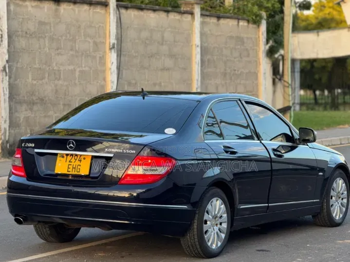 Mercedes-Benz C200 2008 Black