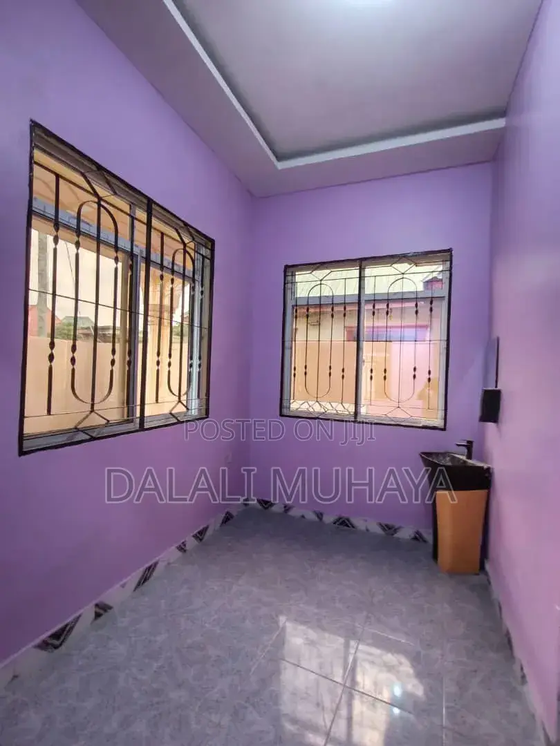 3bdrm House in Kanisa Ni Street, Mbagala for sale