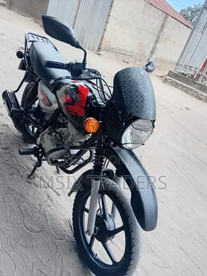 Bajaj Boxer X125 2024 Black