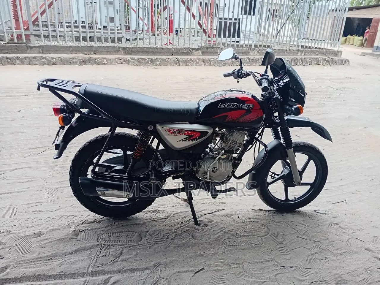 Bajaj Boxer X125 2024 Black