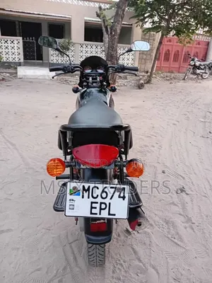 Bajaj Boxer 125 2024 Black