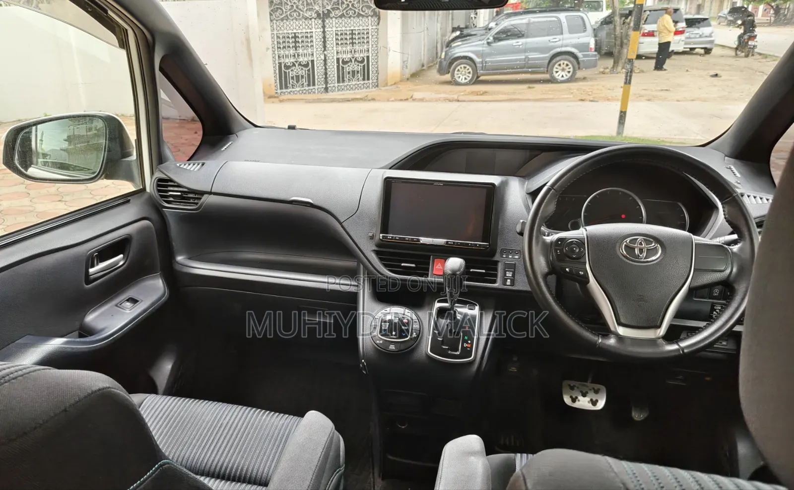 Toyota Voxy 2015 White