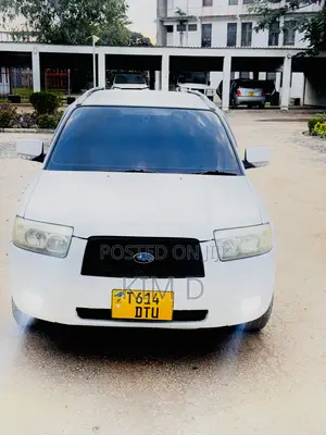 Subaru Forester 2005 White