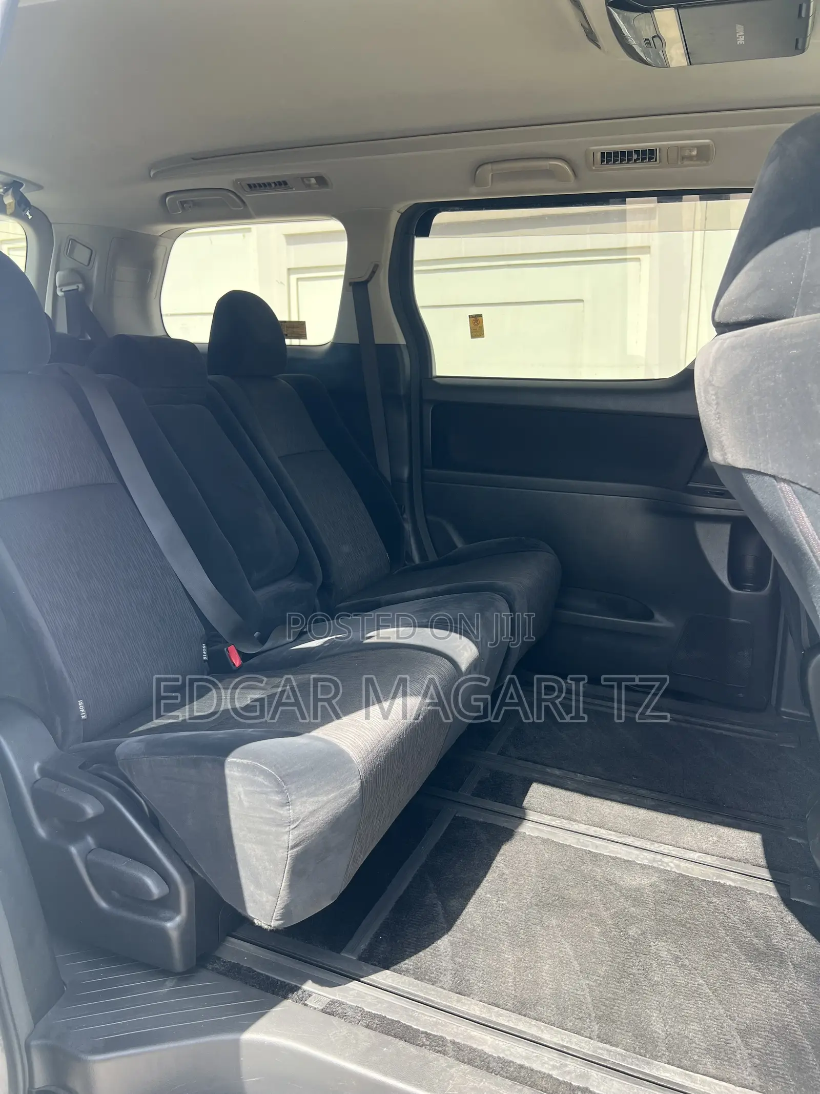 Toyota Alphard 2010 White