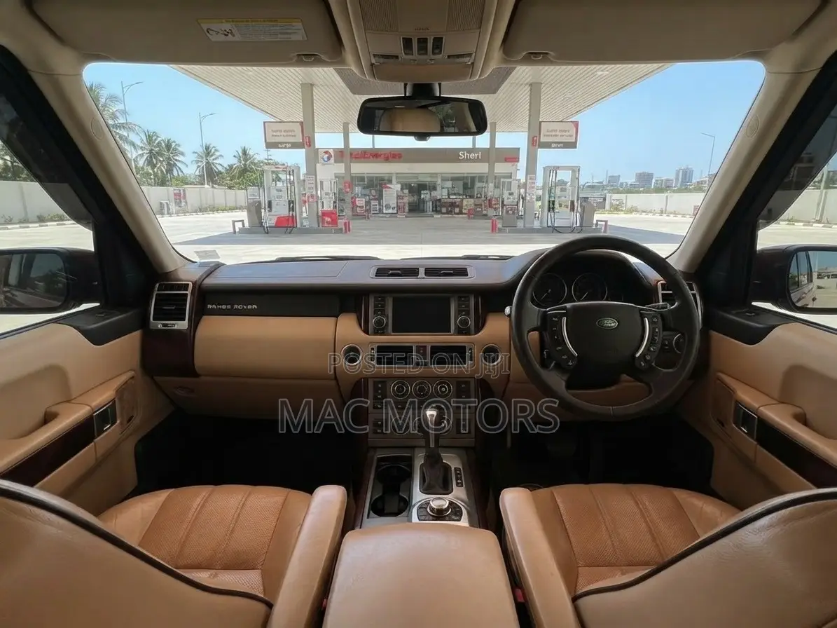 Land Rover Range Rover Vogue 2009 White