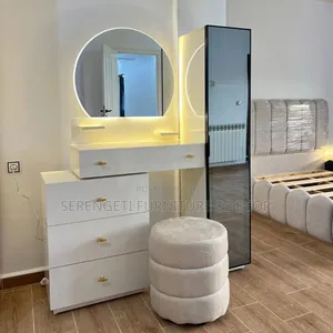 Classic Luxurious Dressing Table