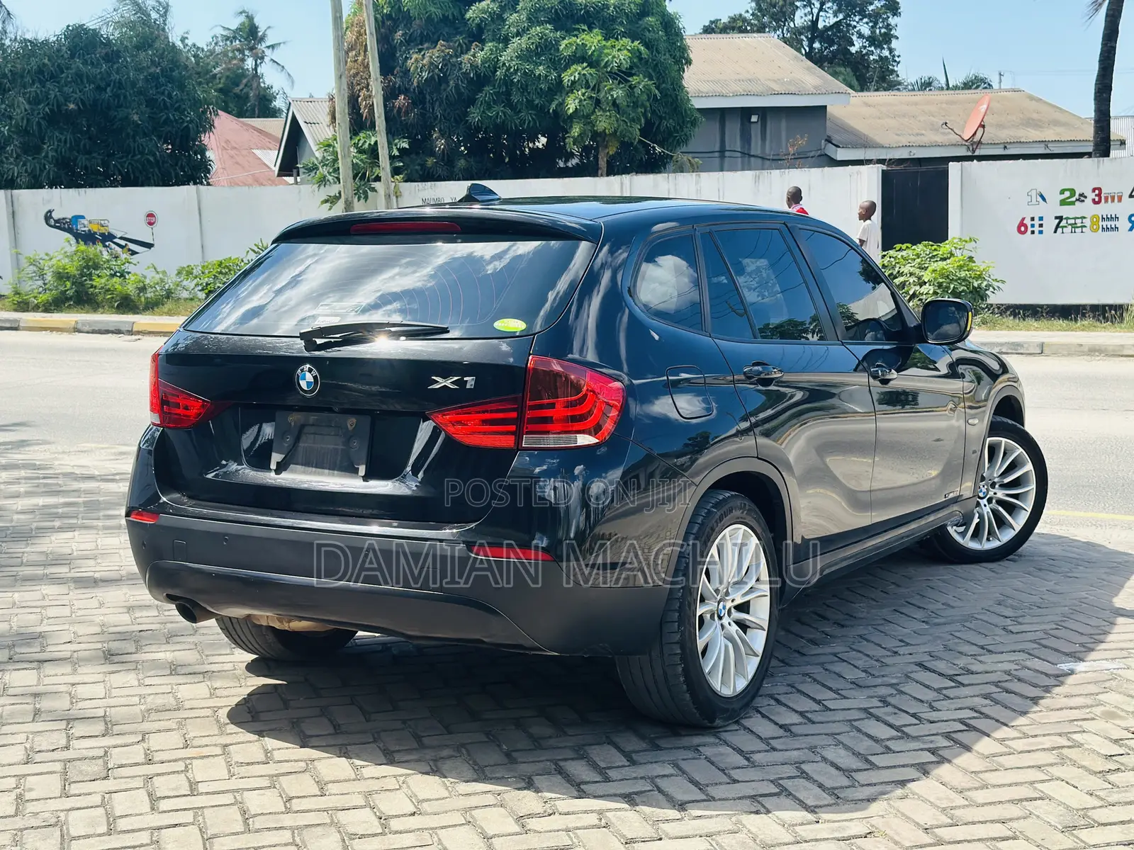 BMW X1 2011 Black