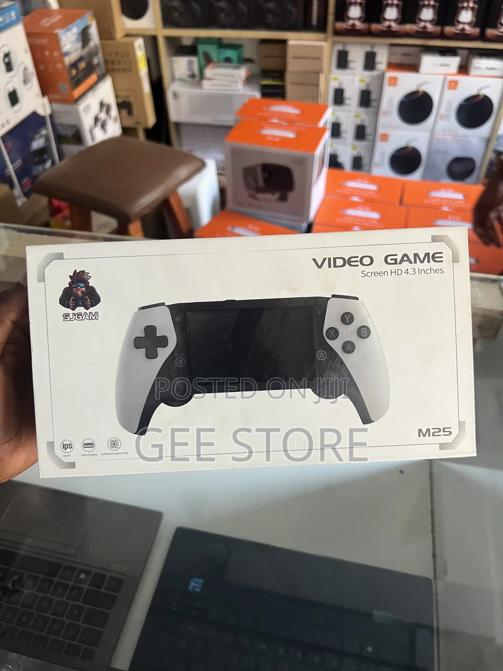 SJGAM M25, a 4.3-Inch HD Retro Handheld Video Game Console