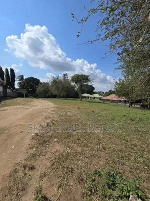 Eneo Zuri Sana SQMT 2715 Linauzwa Mbezi Mwisho Magufuli Bus Teminol