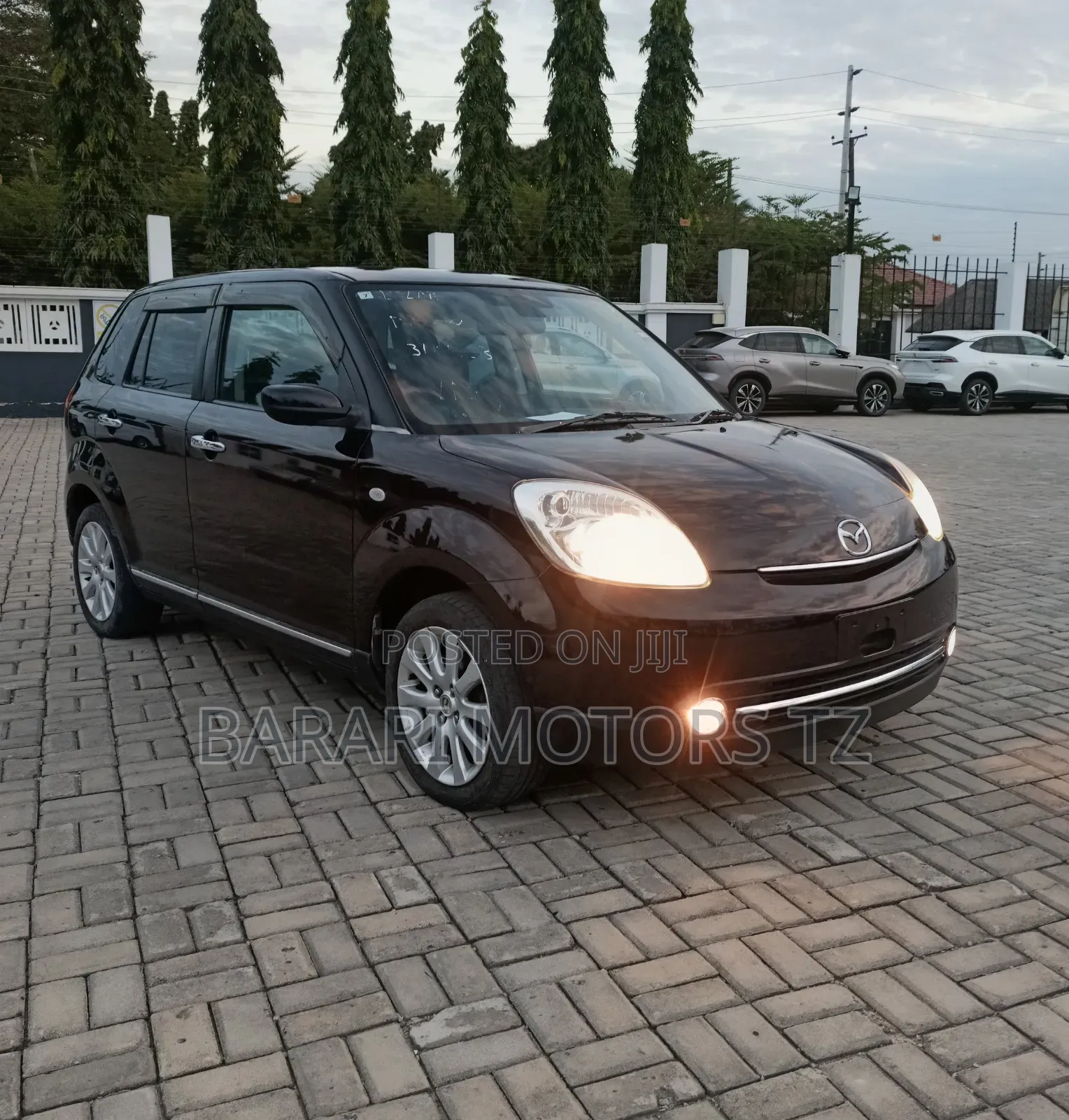Mazda Verisa 2007 Black