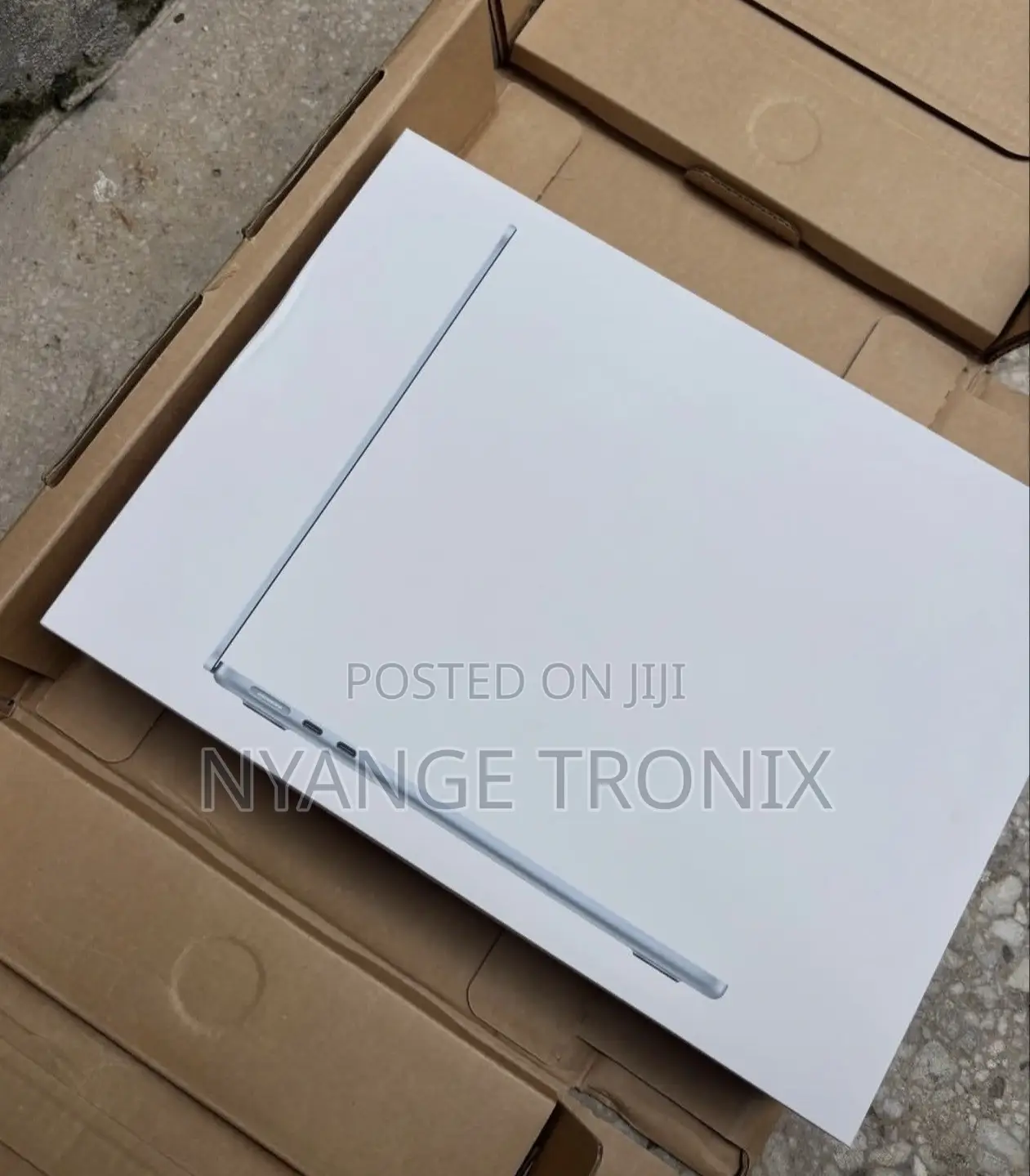 New Laptop Apple MacBook Air 2026 M5 16GB Apple M5 SSD 512GB