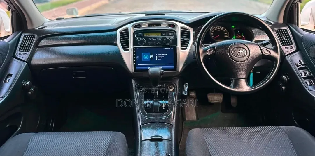 Toyota Kluger 2007 Silver
