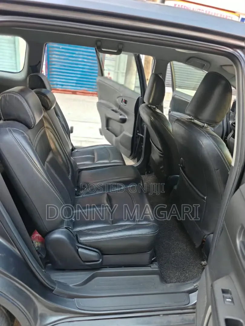 Toyota Wish 2013 Black