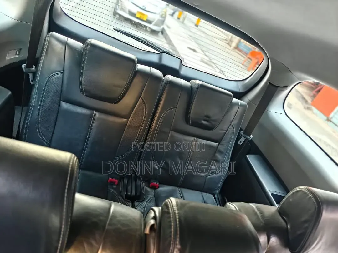 Toyota Wish 2013 Black