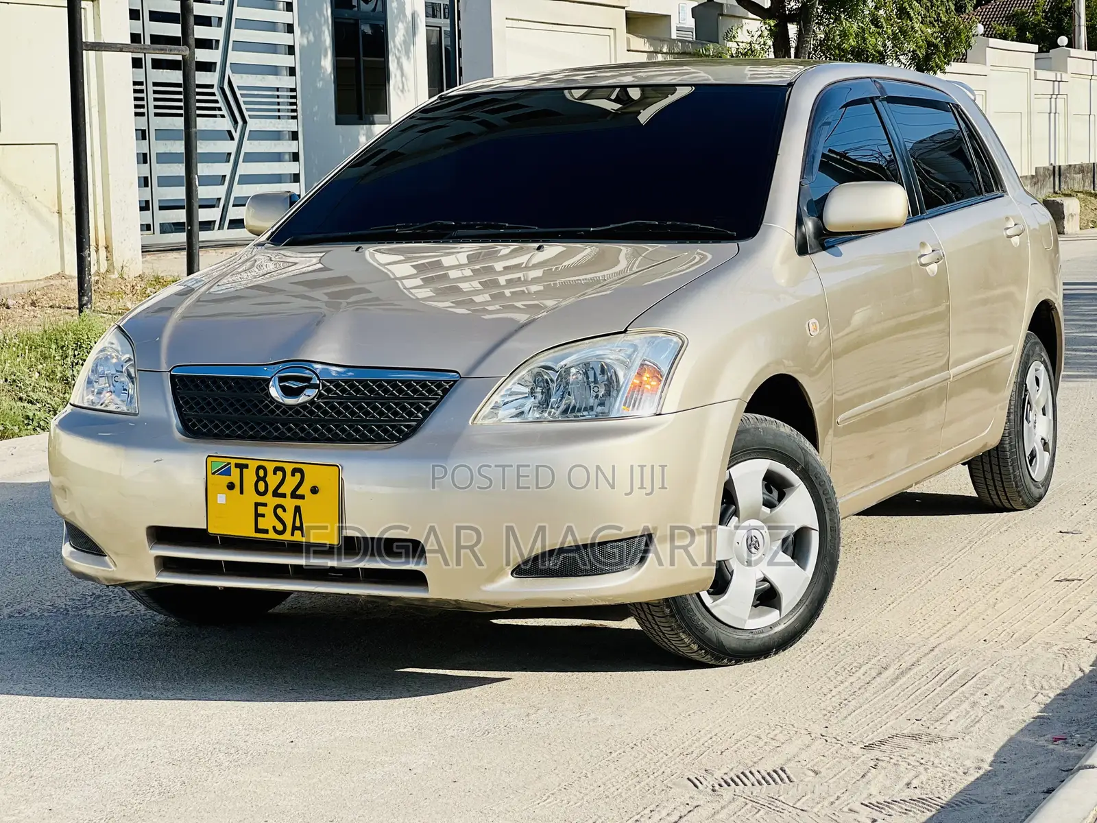 Toyota Corolla RunX 2002 Beige