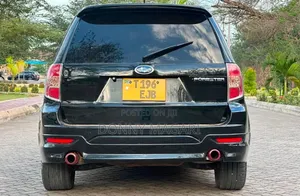 Subaru Forester 2010 Black