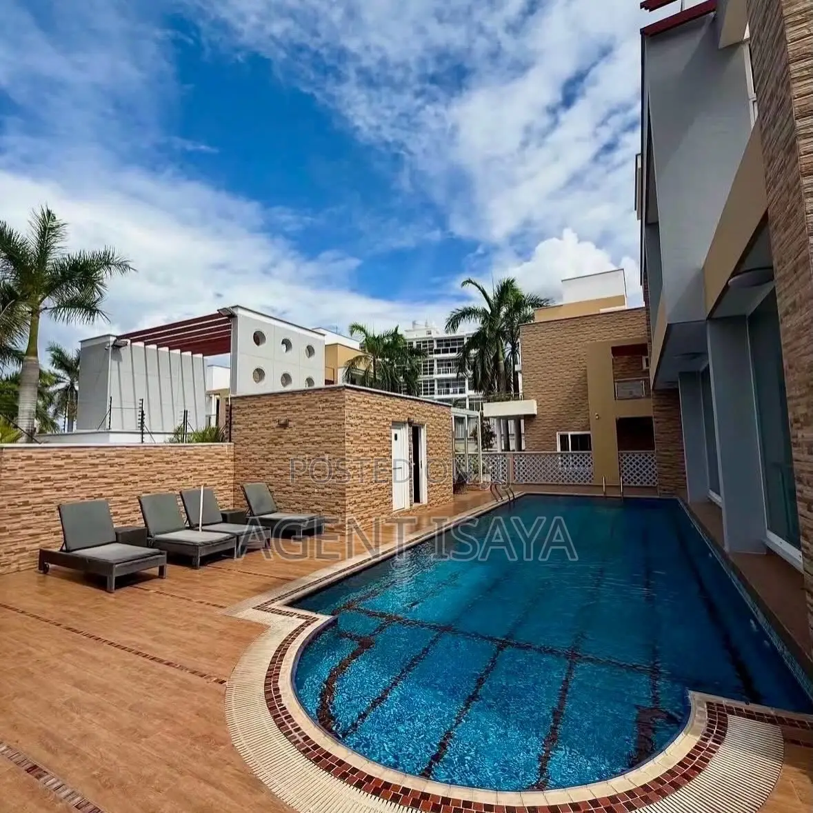 Furnished 3bdrm Apartment in Oyster Bay for rent