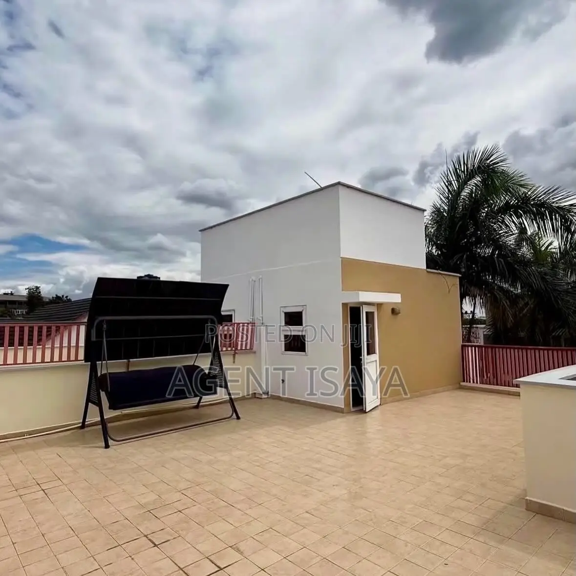 Furnished 3bdrm Apartment in Oyster Bay for rent