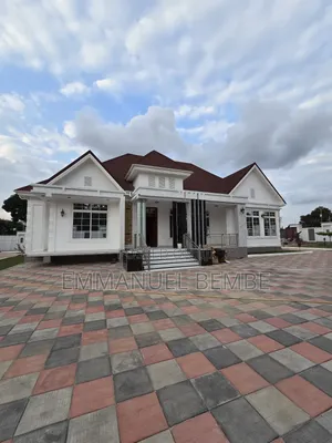 Furnished 5bdrm Bungalow in Goba for sale