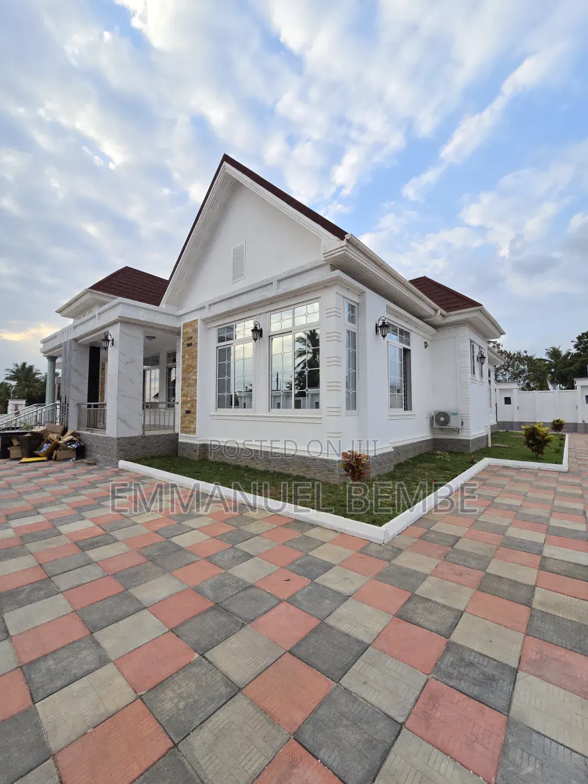 Furnished 5bdrm Bungalow in Goba for sale