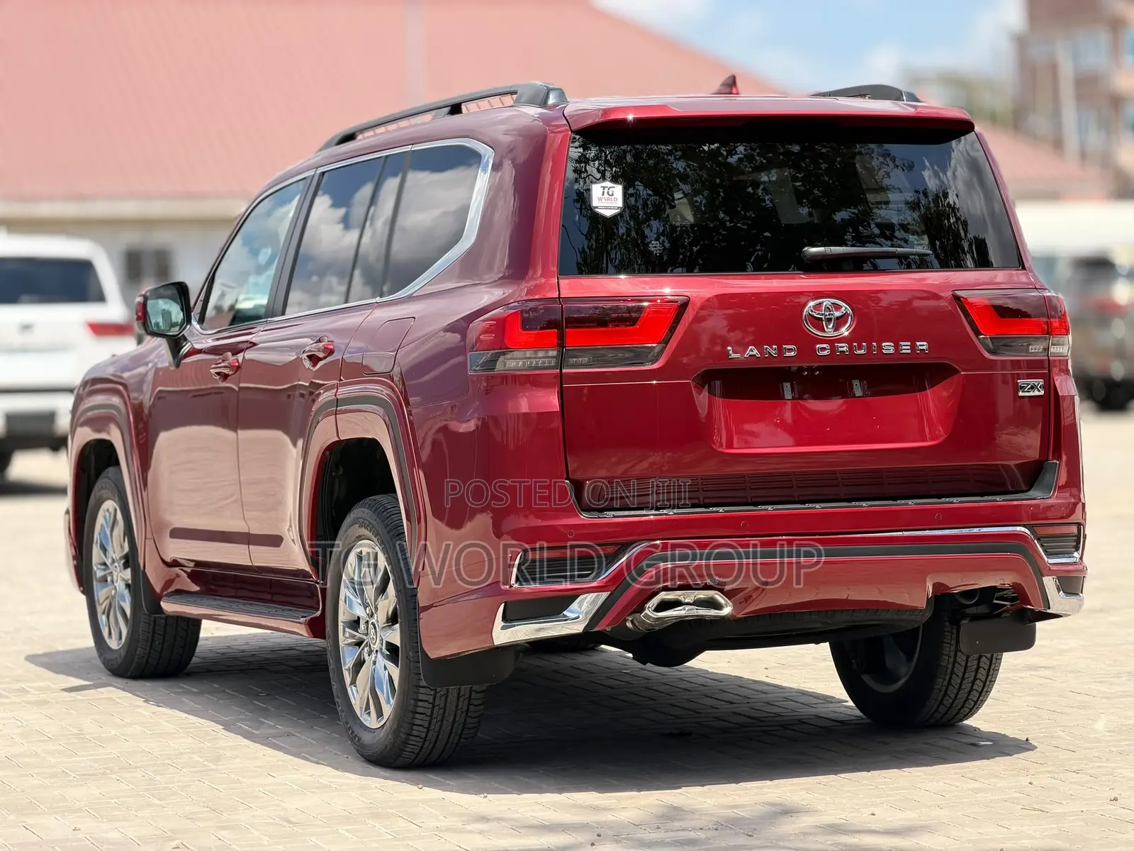 Toyota Land Cruiser LC300 2024 Red