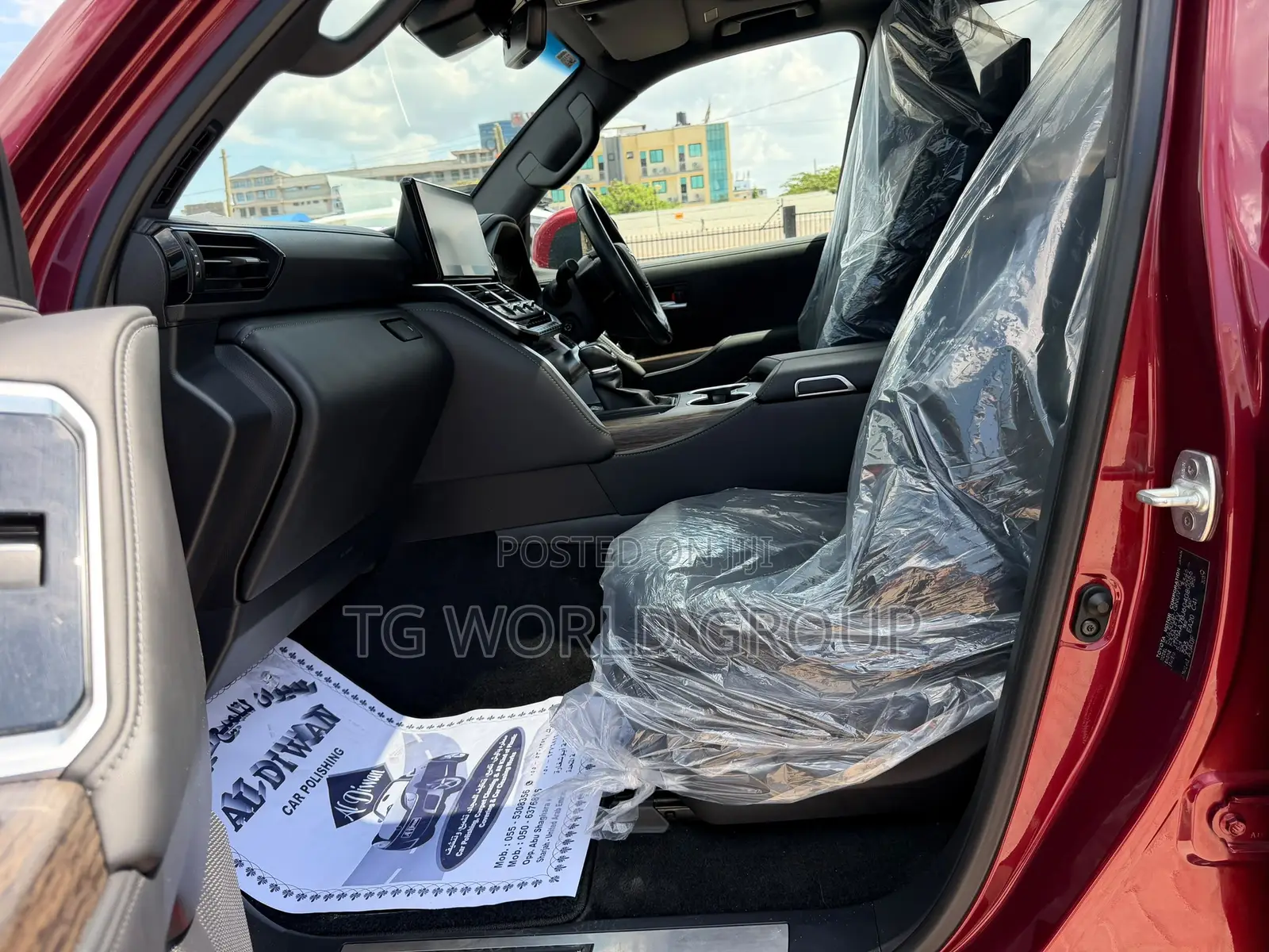 Toyota Land Cruiser LC300 2024 Red