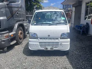 Suzuki Carry Manual 4wd Unregistered(mpya).