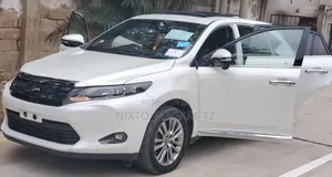 Toyota Harrier 2016 Off white