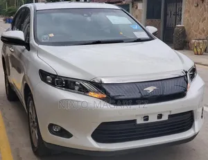 Toyota Harrier 2016 Off white