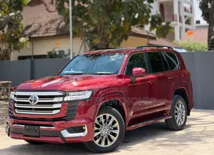 Toyota Land Cruiser 2024 Red