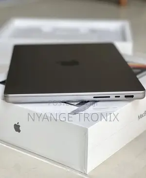 New Laptop Apple MacBook Air 2026 M5 24GB Apple M5 SSD 1T