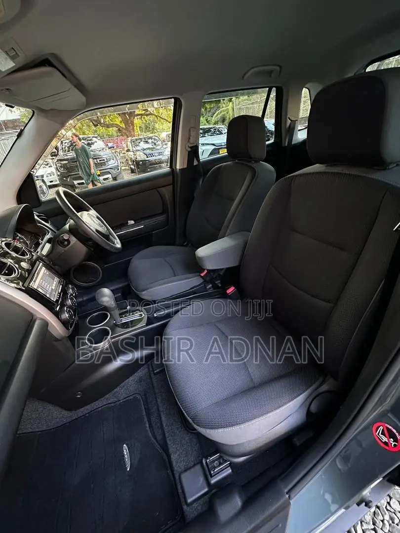Mazda Verisa 2012 Gray