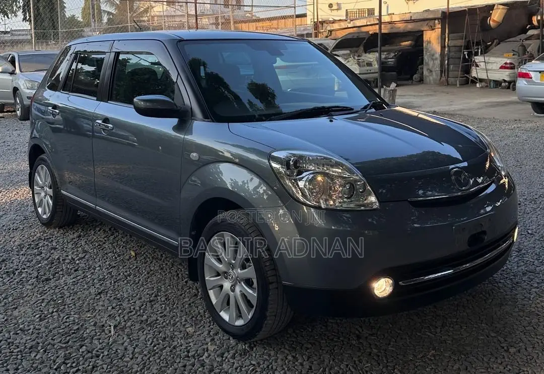 Mazda Verisa 2012 Gray