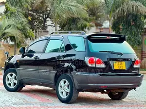 Toyota Harrier 2.4 2005 Black
