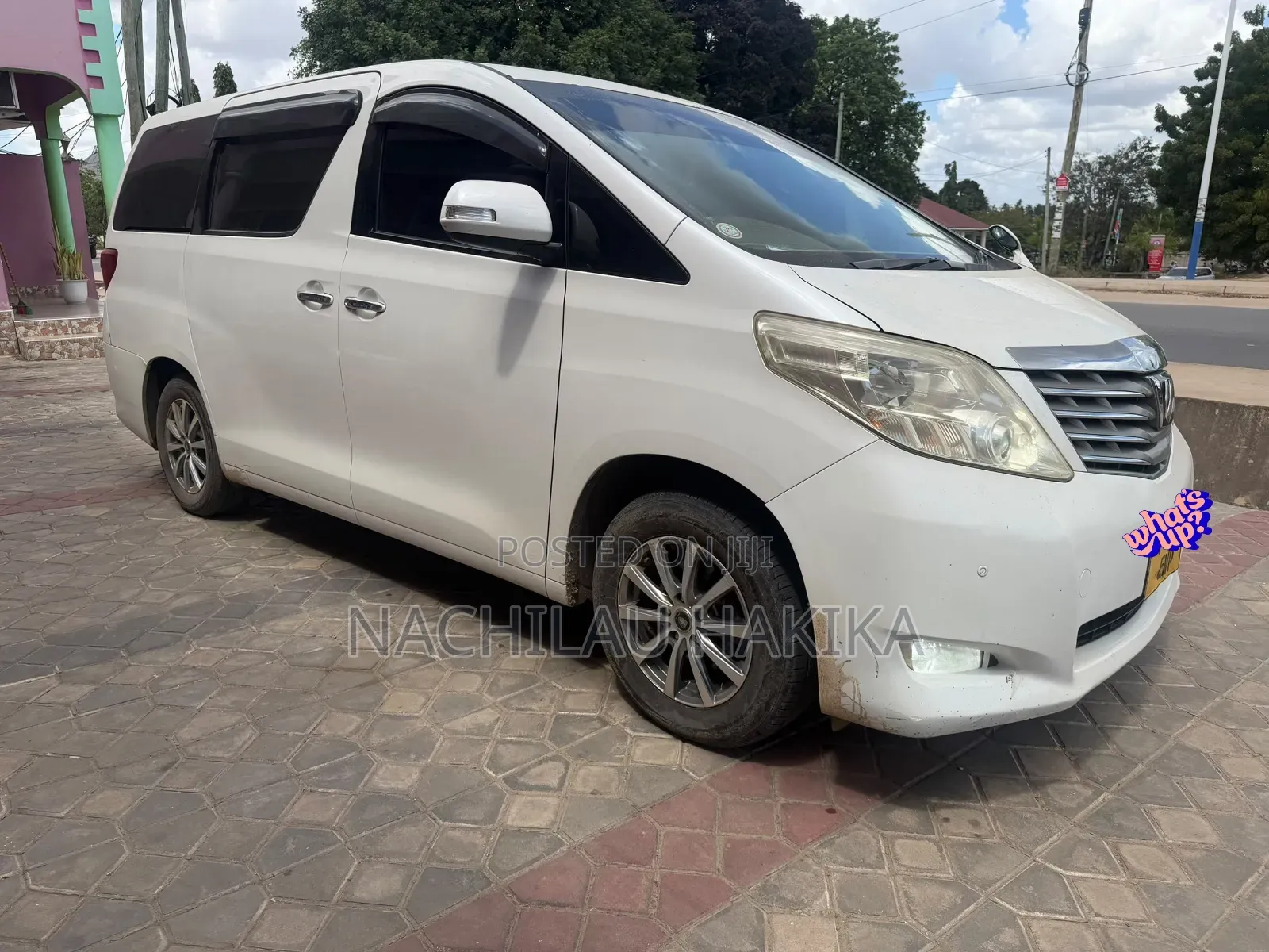 Toyota Alphard 2010 White