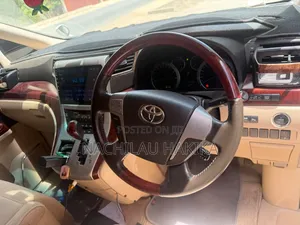 Toyota Alphard 2010 White