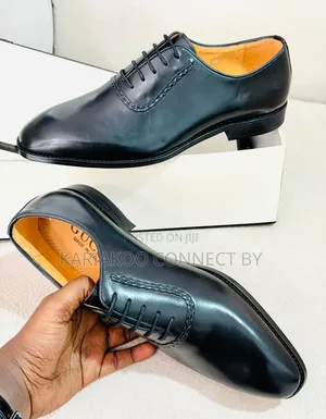 Gucci Executive Leather Oxfords
