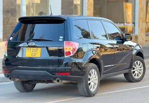Subaru Forester 2011 Black