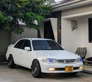 Toyota Carina 2001 White
