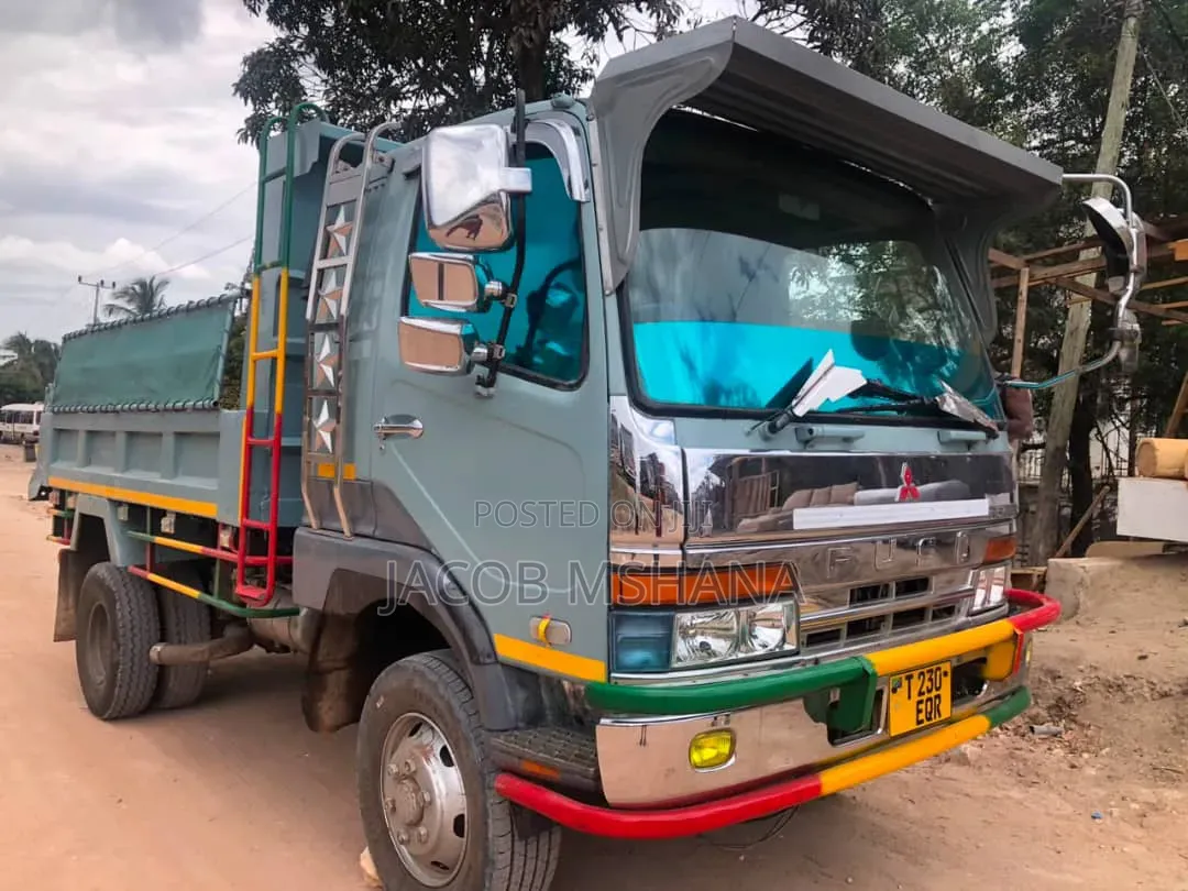 Fuso Tipa Engine 17