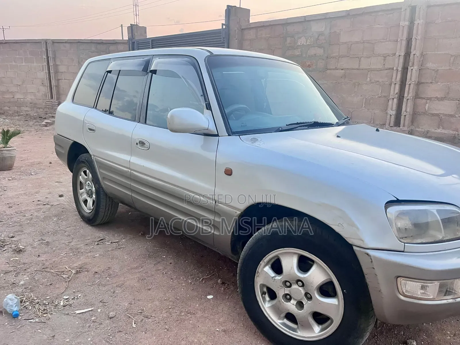 Toyota RAV4 2004 Silver